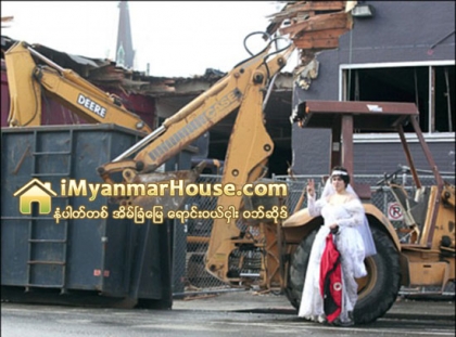 သက္တမ္း ၁၀၀ ေက်ာ္နီးပါးရွိတဲ့ အိမ္စုတ္ႀကီးနဲ႔ လက္ထပ္လုိက္တဲ့ အေမရိကန္သူ - Property News in Myanmar from iMyanmarHouse.com