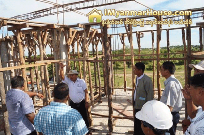 ကန္႔ဘလူၿမိဳ႕၌ ၀န္ထမ္းအိမ္ရာ စီမံကိန္းအေကာင္အထည္ေဖာ္ ေဆာင္ရြက္ လွ်က္ရွိ - Property News in Myanmar from iMyanmarHouse.com