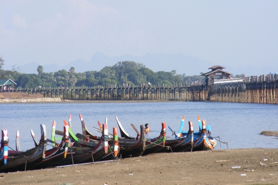 မႏၲေလးၿမိဳ႕တြင္ ရပ္ဆုိင္းထားေသာ စီမံကိန္းမ်ားကုိ စိစစ္ေန၊ ကုိက္ညီလွ်င္ ျပန္လည္ခြင့္ျပဳမည္ဟုဆုိ - Property News in Myanmar from iMyanmarHouse.com