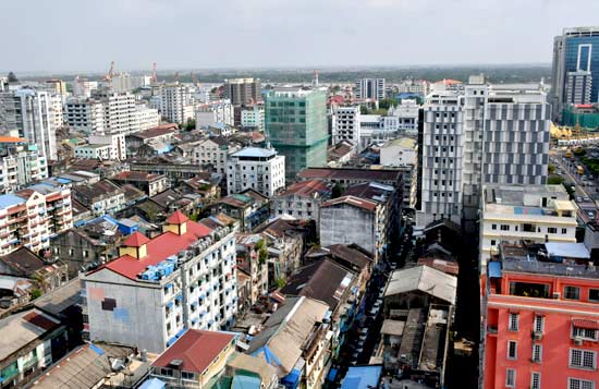 ရန္ကုန္ၿမိဳ႕တြင္ Serviced Apartment အခန္း ၂၂၄၀ ဝန္းက်င္ရွိလာၿပီး ယခင္သုံးလပတ္ထက္ အခန္းငွားရမ္းခ သုံးရာခိုင္ႏႈန္းမွ ခုနစ္ရာခိုင္ႏႈန္းအထိ က်ဆင္း - Property News in Myanmar from iMyanmarHouse.com