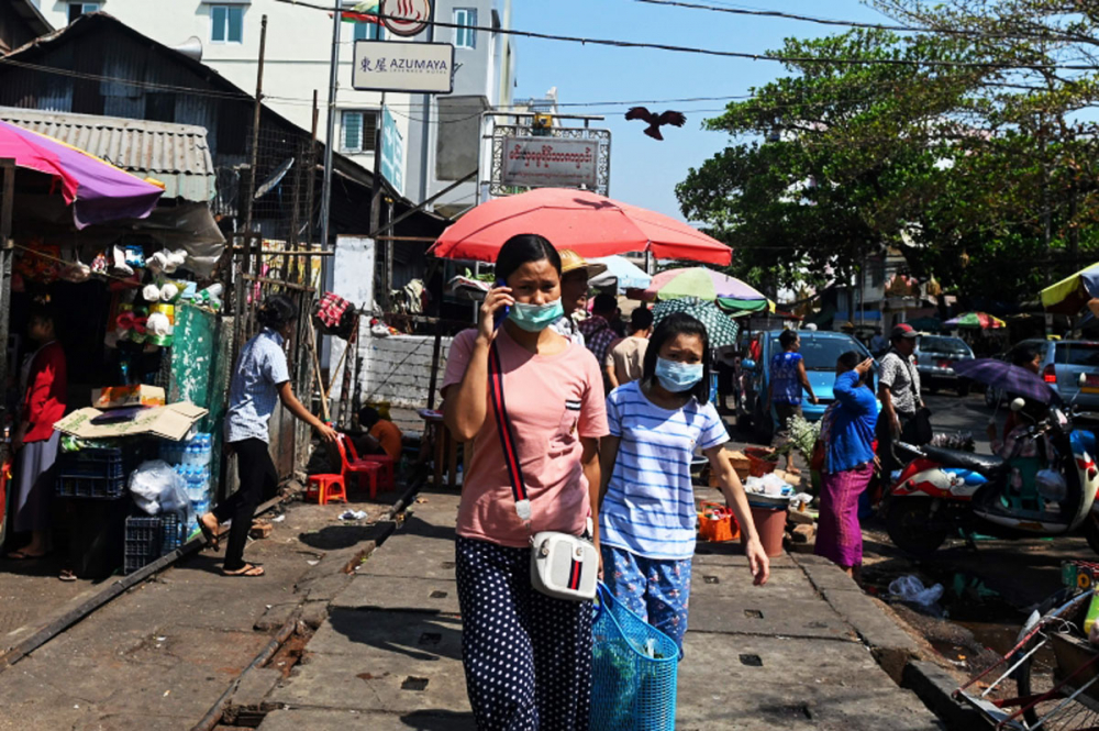 Mask မပါဘဲ အပြင်ထွက်ခြင်းနှင့် ၅ ဦးနှင့်အထက်စုဝေးလျှင် ကူးစက်ရောဂါများ ကာကွယ်နှိမ်နင်းရေးဥပဒေ နှင့်အညီ အရေးယူမည်ဖြစ်ကြောင်းဖြစ်ကြောင်းထုတ်ပြန် - Property News in Myanmar from iMyanmarHouse.com