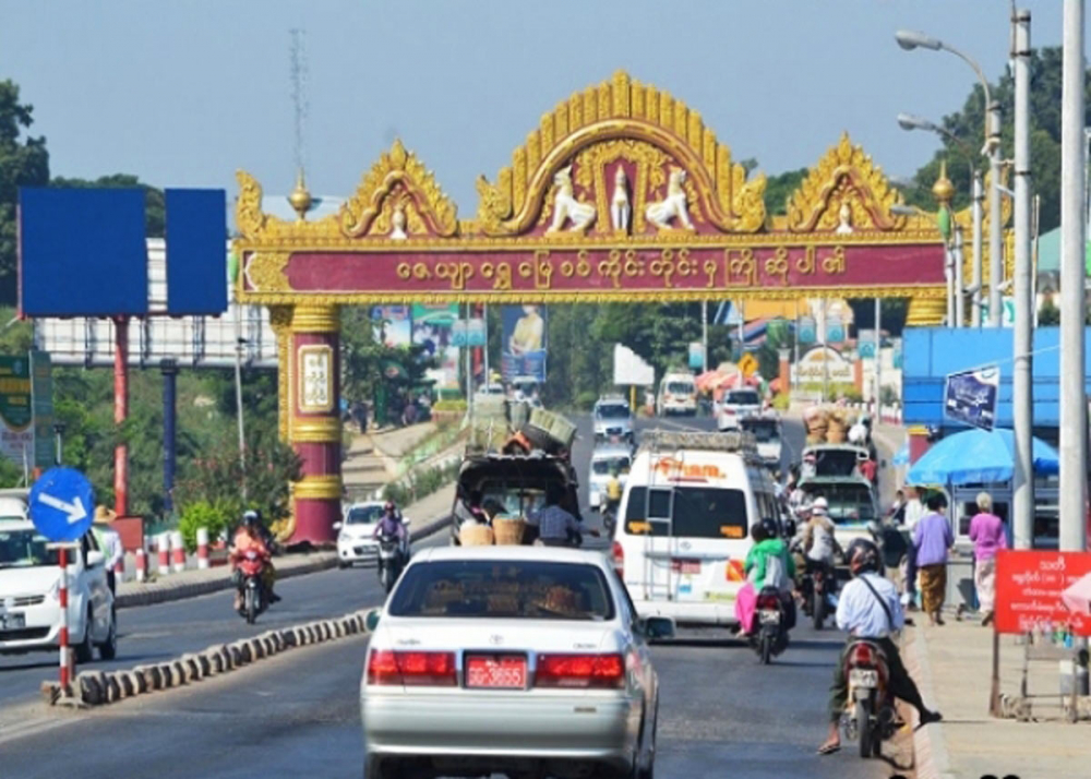စစ်ကိုင်းတိုင်းဒေသကြီးအတွင်း သြဂုတ် (၄) ရက်အထိ စက်ရုံ၊ အလုပ်ရုံနှင့် အလုပ်ဌာန စုစုပေါင်း(၈၀၀)ခန့် ပြန်ဖွင့်ခွင့်ပေးခဲ့ - Property News in Myanmar from iMyanmarHouse.com