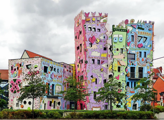 The Happiest House in the World – The Rizzi House - Property News in Myanmar from iMyanmarHouse.com