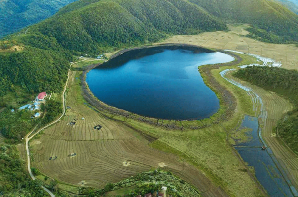 ချင်းပြည်နယ်ရဲ့ မှော်ဆန်သော အသည်းပုံသဏ္ဌာန် ရိဒ်ရေကန် - Property News in Myanmar from iMyanmarHouse.com