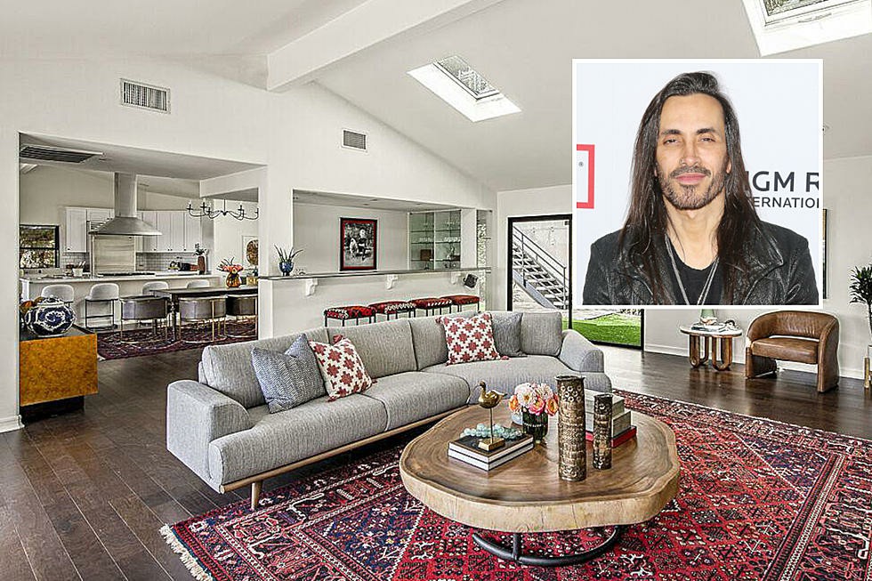 Extreme Guitarist Nuno Bettencourt Sells His L.A. House for Nearly $4 Million - Property News in Myanmar from iMyanmarHouse.com