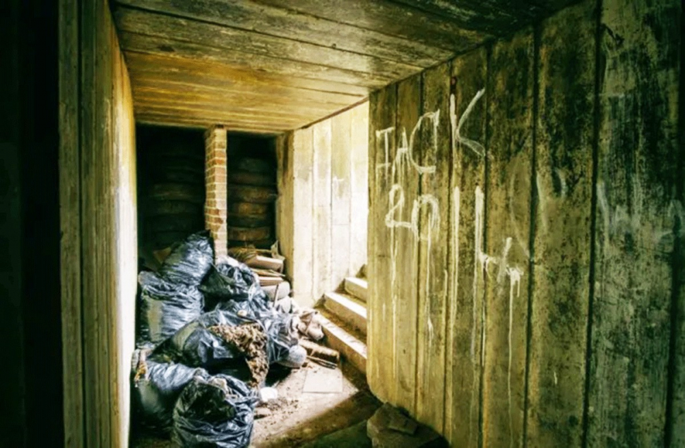 A secret underground wartime bunker in Surrey is now on sale for £165,000 - Property News in Myanmar from iMyanmarHouse.com