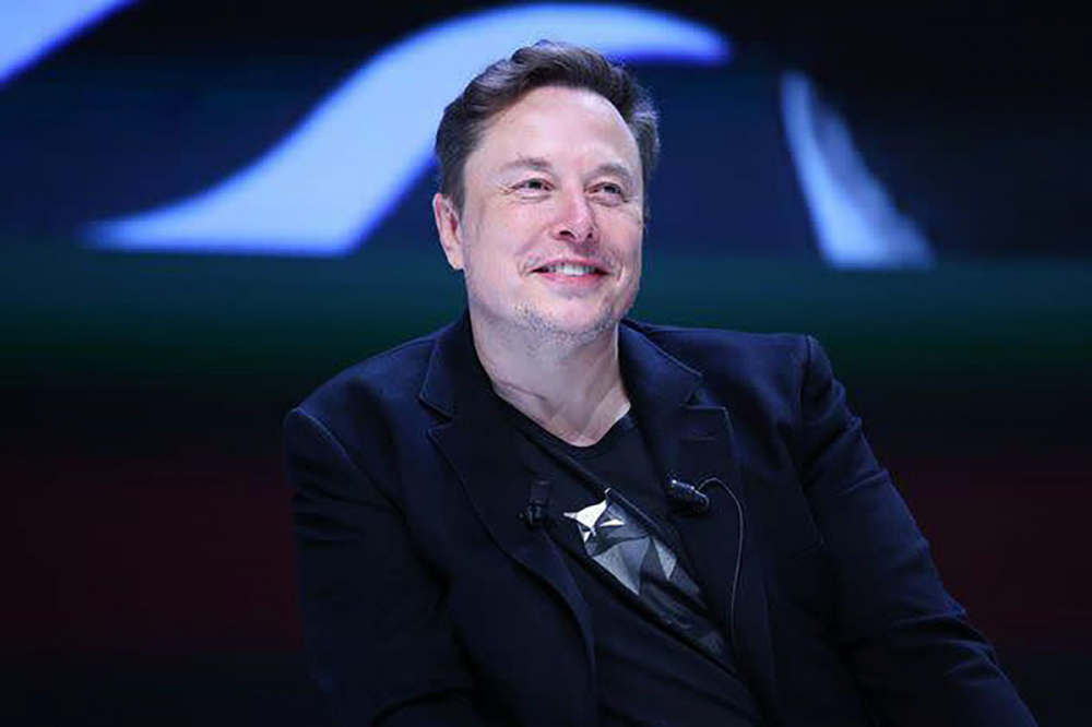 Elon Musk က ကမ္ဘာ့အချမ်းသာဆုံး ပုဂ္ဂိုလ် ဖြစ်မလာမီက တစ်နေ့လျှင် ၁ ဒေါ်လာမျှဖြင့် စားသောက်နေထိုင် ခဲ့ကြောင်း၊ အမေရိကတွင် အသက်ရှင် ရပ်တည်နိုင်ရေးမှာ အလွန်လွယ်ကူကြောင်း ပြောပြလာ - Property Knowledge in Myanmar from iMyanmarHouse.com