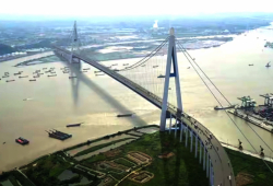 The new record-breaking £5bn bridge more than 22 miles long and crossing a major river