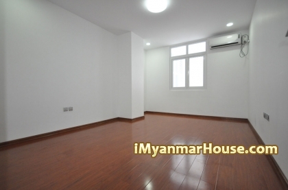 Royal Sin Min Condominium (Nay Ga Bar Myanmar Construction Co.,Ltd) ၏ဖြဲ႔စည္းတည္ေဆာက္မႈ ပံုစံ ဗီဒီယိုမိတ္ဆက္ (အိမ္၊ျခံ၊ေျမ မိတ္ဆက္) - Property Guide from iMyanmarHouse.com