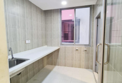 Royal Thukha Condo for Rent