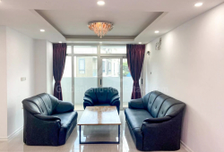 ဗဟန်းမြို့နယ် Unit Condo ရှိ အိပ်ခန်း (၃) ခန်းပါ ပြင်ဆင်ပြီး အသင့်နေ အခန်းကောင်းအငှား ✨