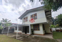 ဗဟန်း ရွှေတောင်ကြားတွင် လုံးချင်းအငှား