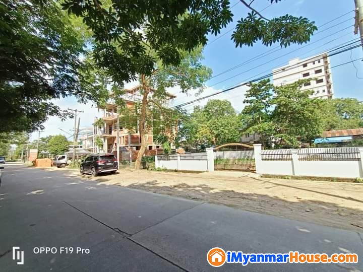 မြောက်ဒဂုံ (35)ရပ်ကွက် ပင်လုံမေးတင် နှစ်ကွက်တွဲထောင့်ကွက်အရောင်း - ရောင်းရန် - ဒဂုံမြို့သစ် မြောက်ပိုင်း (Dagon Myothit (North)) - ရန်ကုန်တိုင်းဒေသကြီး (Yangon Region) - 11,500 သိန်း (ကျပ်) - S-10982809 | iMyanmarHouse.com