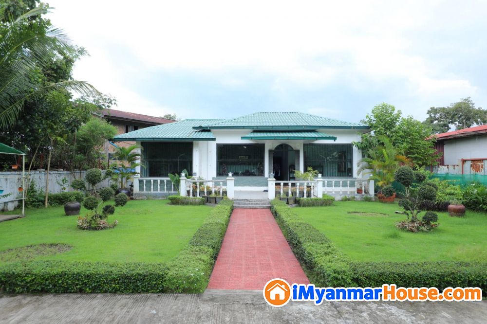 မှော်ဘီတိုးဂိတ်အကျော် ပြည်လမ်းမပေါ် ရှိတဲ့ 0.3 Acre ခြံ နှင့် အိမ် လေးပိုင်ရှင်ကိုယ်တိုင်ရောင်းမည် 🔸 - ရောင်းရန် - မှော်ဘီ (Hmawbi) - ရန်ကုန်တိုင်းဒေသကြီး (Yangon Region) - 35,000 သိန်း (ကျပ်) - S-12362638 | iMyanmarHouse.com