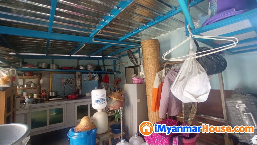 မန္တလေးမြို့ရဲ့ အချက်ချာကျတဲ့နေရာမှာရှိတဲ့ (နှစ်၆၀ ဂရမ်မြေ) နံကပ်-၁ ထပ်အိမ်လေး ရောင်းပါမယ်ဗျ - ရောင်းရန် - ချမ်းမြသာစည် (Chan Mya Thar Si) - မန္တလေးတိုင်းဒေသကြီး (Mandalay Region) - 6,500 သိန်း (ကျပ်) - S-12348844 | iMyanmarHouse.com