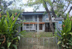 ✨ မြောက်ဒဂုံမြို့နယ် (40)ရပ်ကွက် ရာဇဓိရာဇ်လမ်းမ အနီး ​2BN လုံးချင်းအိမ် အရောင်း ✨
