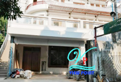 မရမ်းကုန်းမြို့နယ် ကုန်းမြင့်ရိပ်သာတွင် လုံးချင်းအိမ်ရောင်းရန်ရှိသည်။